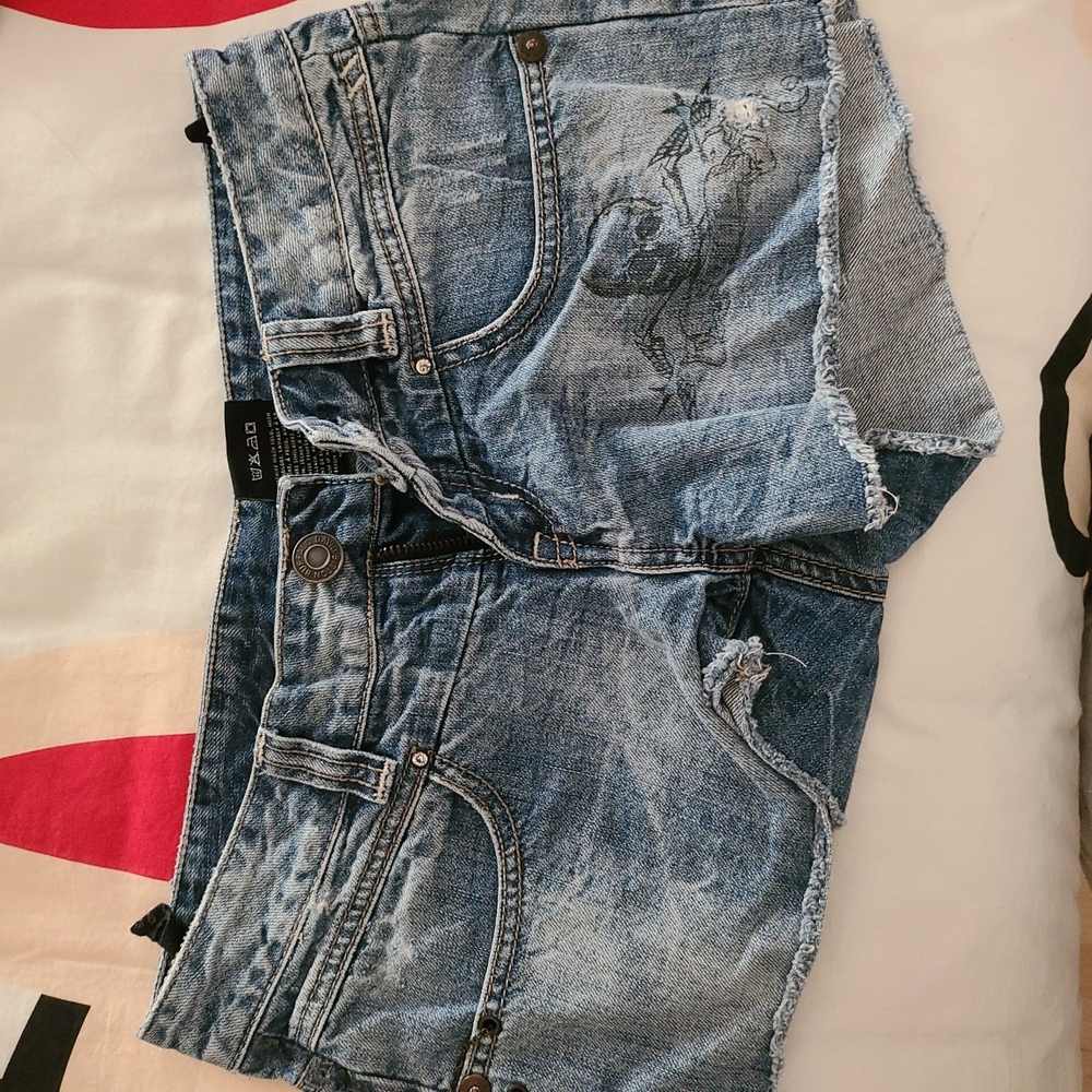 Buffalo shorts
